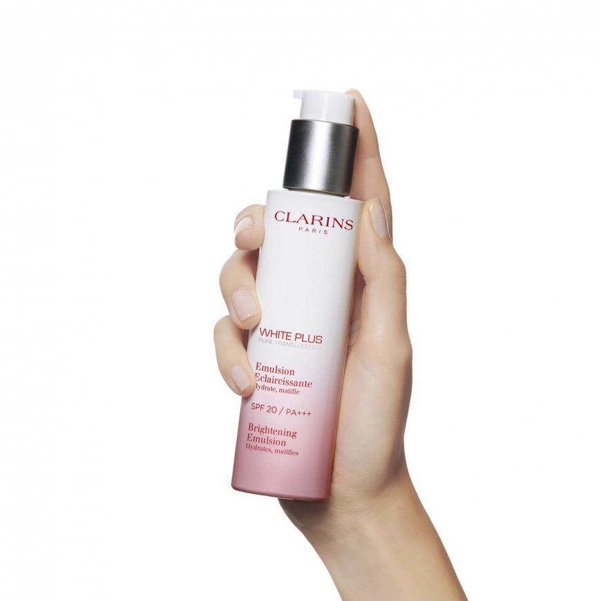 Clarins White Plus Pure Translucency Brightening Emulsion SPF20 PA+++, 75ml – 5