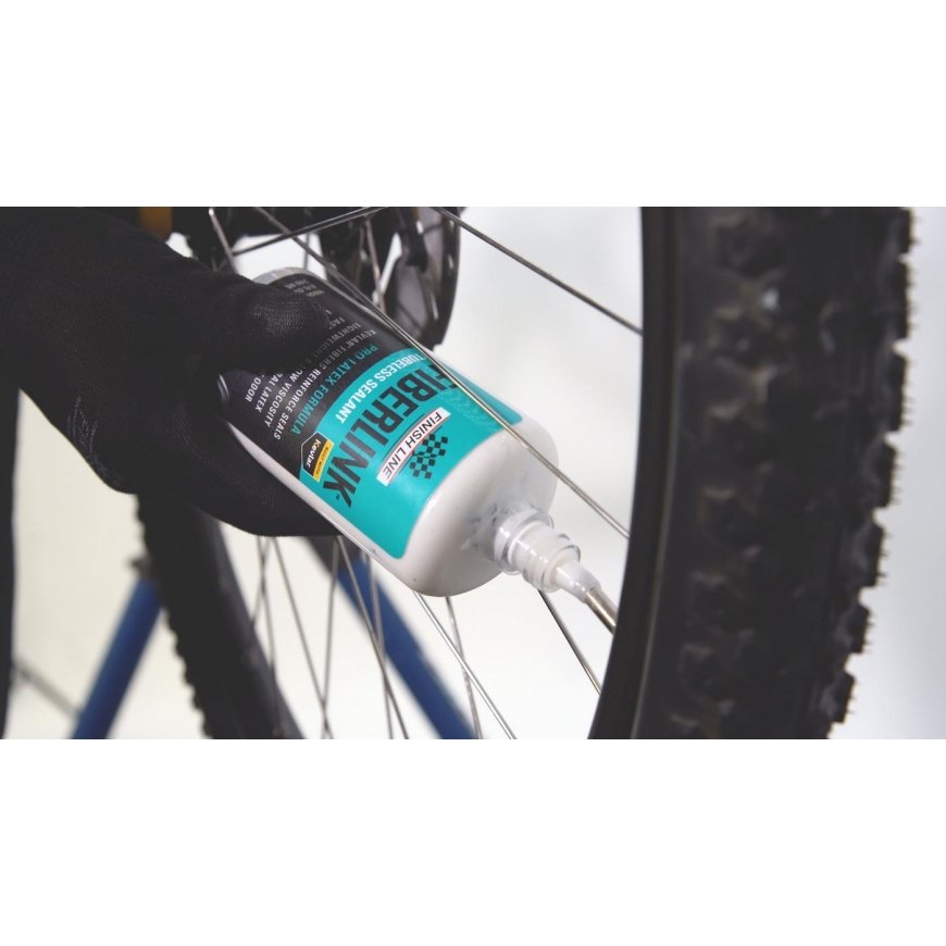 Bekamerinių padangų užpildas/hermetikas Finish Line FiberLink 240ml – 2