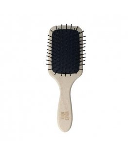 Marlies Moller brushes and combs are a new classic on the go