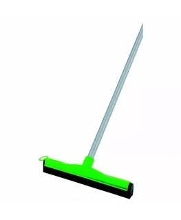 Floor brush for water collection with telescopic handle