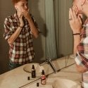 18.21 Man Made Octane 100 Face Lotion Sweet Tobacco drėkinantis veido losjonas vyrams, 60 ml 18.21 Man Made Octane 100 Face Lotion Sweet Tobacco drėkinantis veido losjonas vyrams, 60 ml