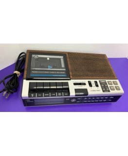 Technisat Techniradio Solar 2 juodas/oranžinis