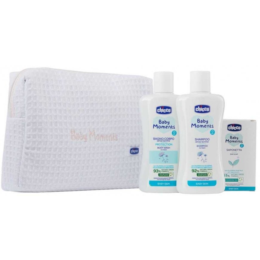 Chicco Baby Moments Pink set płyn do kąpiei 200ml + szampon do włosów 200ml + delicate soap 100g