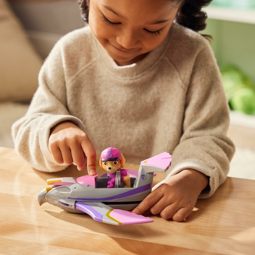 PAW Patrol Jungle Pups, Skye Falcon Vehicle, Toy Jet with Collectible Action Figure, Kids Toys for B – 5