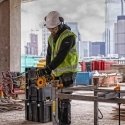 DeWALT DCG418X2-QW leņķa slīpmašīna 12,5 cm 9000 RPM 2,18 kg DeWALT DCG418X2-QW leņķa slīpmašīna 12,5 cm 9000 RPM 2,18 kg
