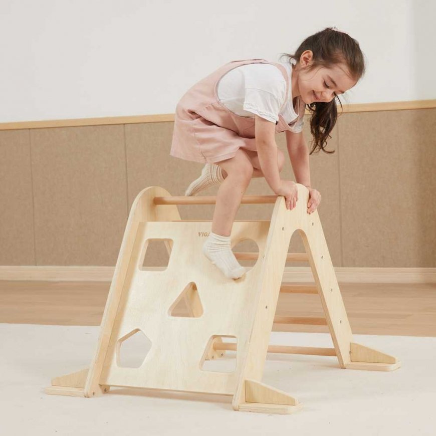 Viga Toys Medinis laipiojimo trikampis, Viga – 4