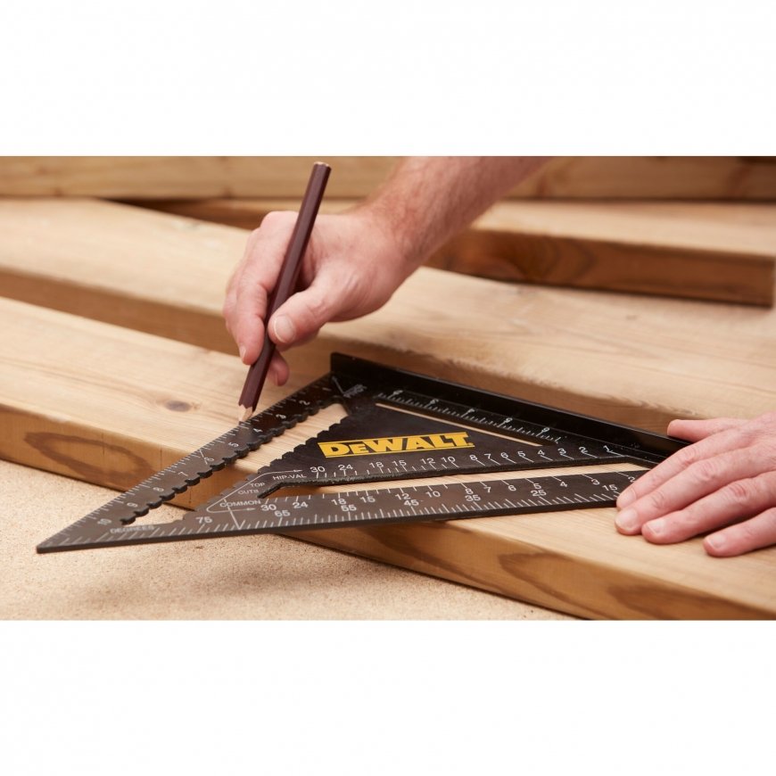 DeWALT DWHT46032-0 neliö – 3