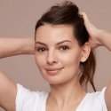 Clarins Skin Illusion 30 ml Pipetiga pudel Vedelik 110 Honey Clarins Skin Illusion 30 ml Pipetiga pudel Vedelik 110 Honey