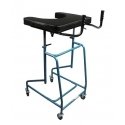 Four-wheeled support of pulpit type - walker Four-wheeled support of pulpit type - walker