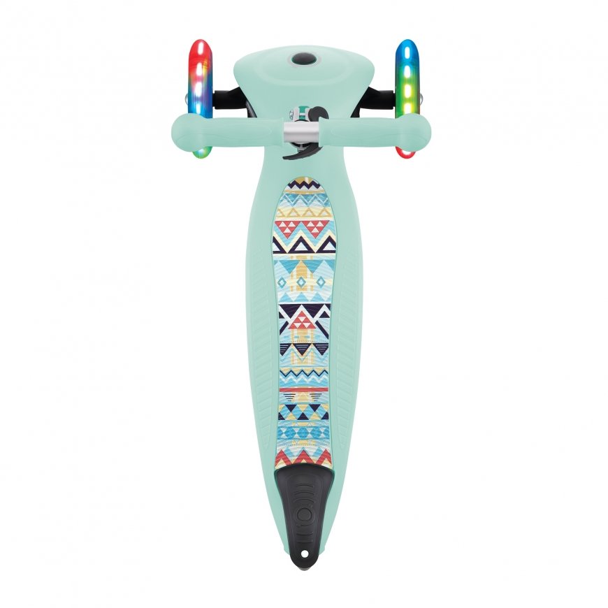 Globber JUNIOR FOLDABLE FANTASY LIGHTS Kids Three wheel scooter Blue – 2