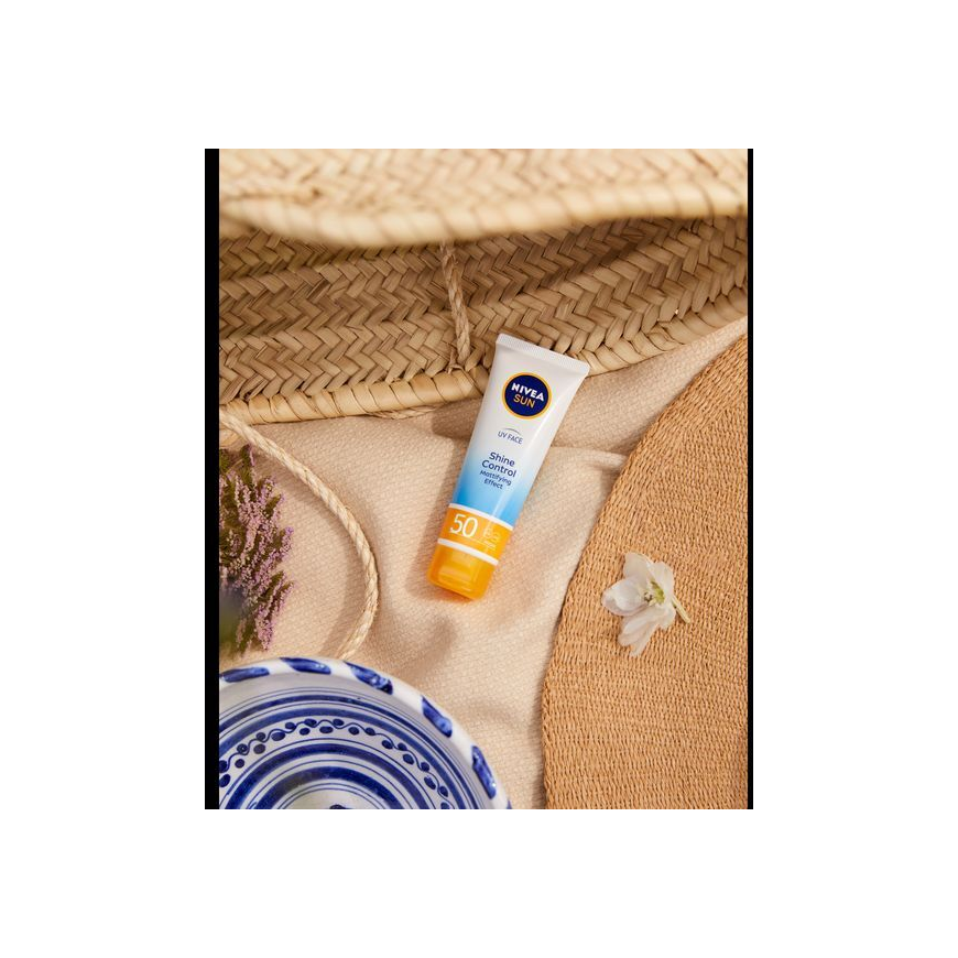 Nivea Sun UV Face Shine Control Face Sun Care