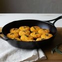 Cast iron pan 30 cm BLACKLOCK / Lodge