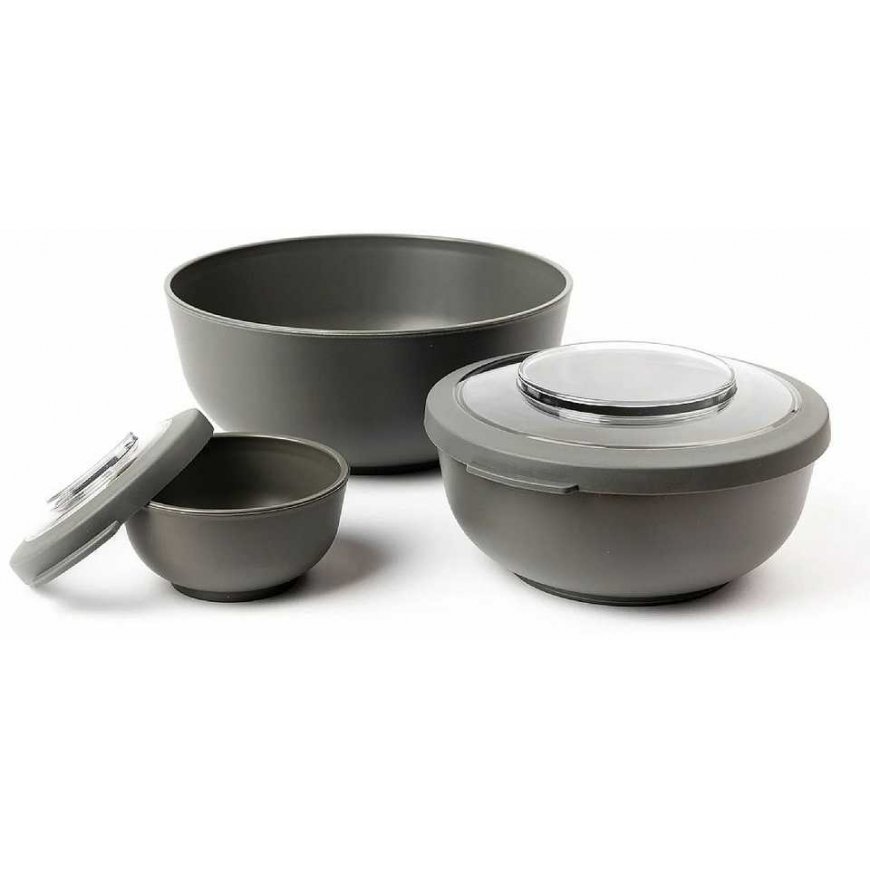 Amuse 3 miski su pokrywkami pilka