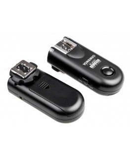 A set of two Yongnuo RF603N II flash triggers with a cable N1 for Nikon