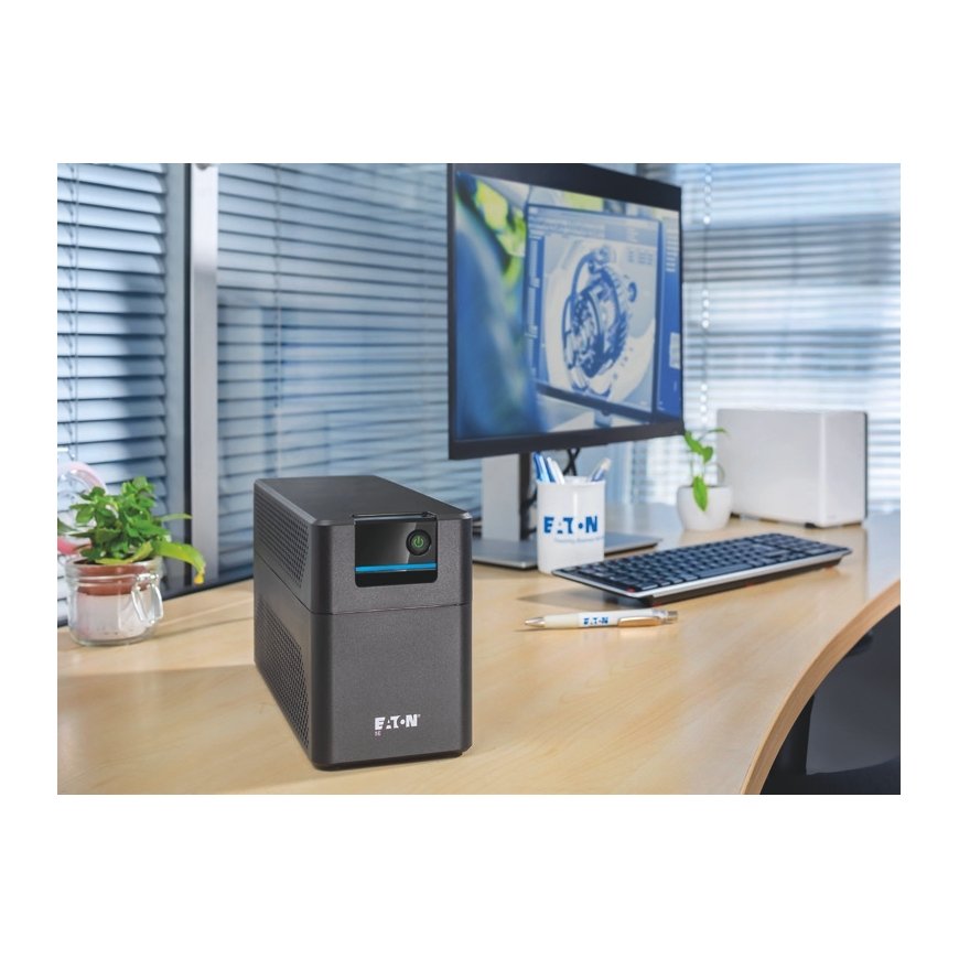 Eaton 5E Gen2 550 nepertraukiamo maitinimo resursai (UPS) „Line-Interactive“ 0,55 kVA 300 W 4 AC išv – 2