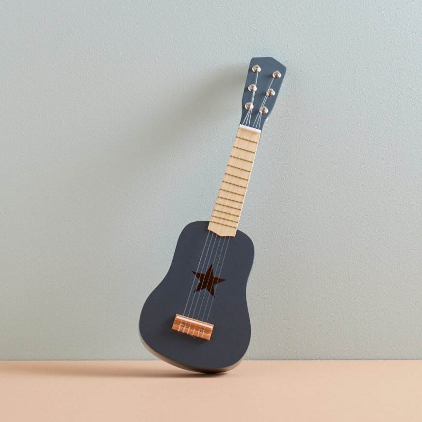 Kid’s Concept Guitar – 2