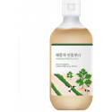 Round Lab Mugwort Calming Toner foot tonik do twarzy 300ml Round Lab Mugwort Calming Toner foot tonik do twarzy 300ml