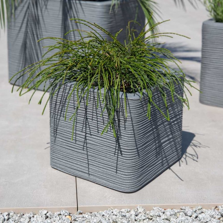 Donica ogrodowa kwadarowa 30 x 30 cm Kubus ryflowana gray PATIO – 2
