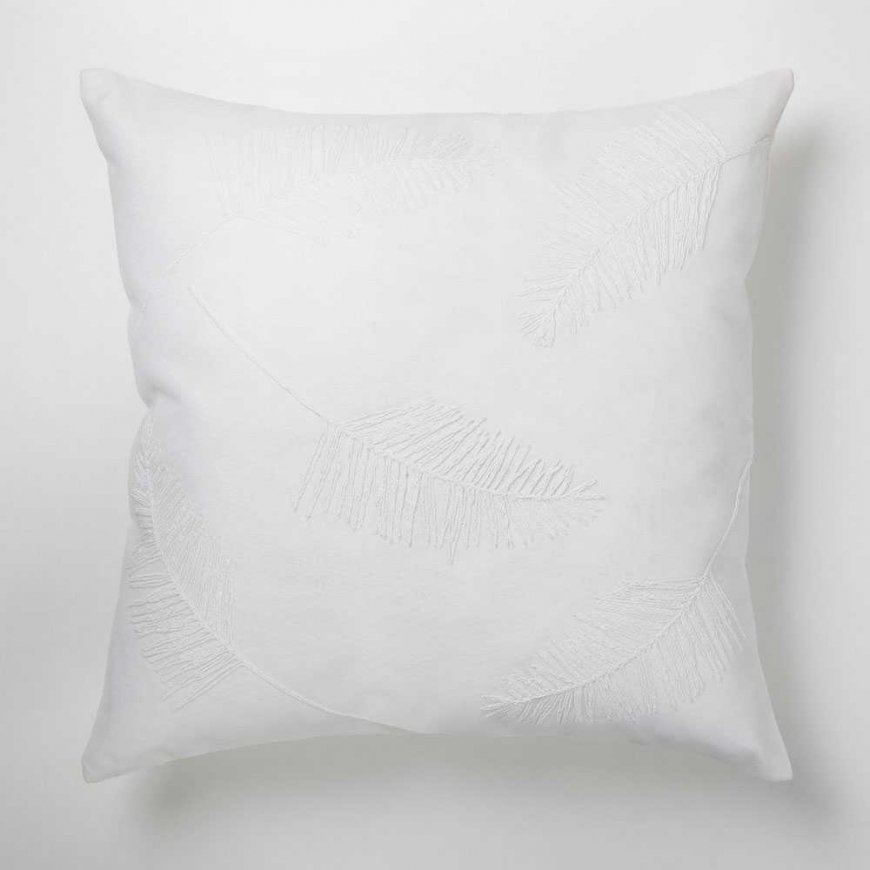 Set of 2 Simple Elegance pillowcases 42 x 42 cm AMBITION