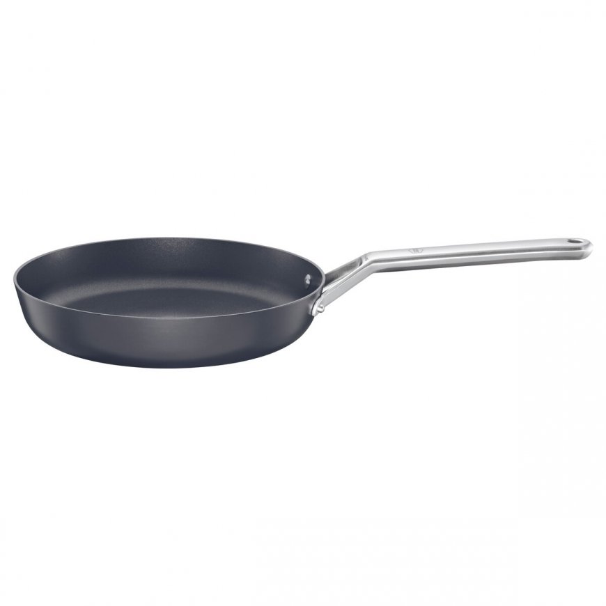 Fiskars Taiten frying pan 26cm