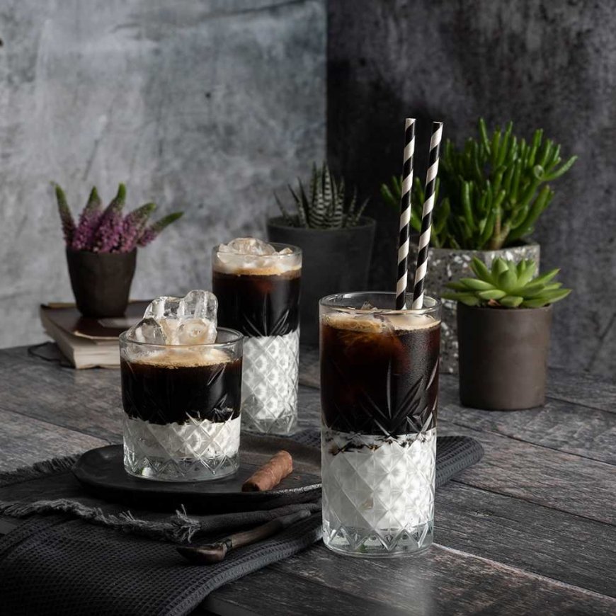 Set of 4 Timeless tall glasses 365 ml PASABAHCE