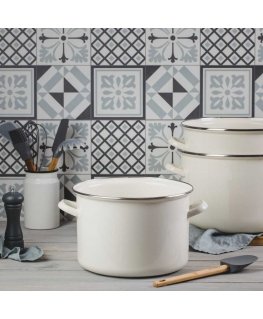 Enamel pot 26 cm 8.5 l cream ENAMEL OLKUSZ
