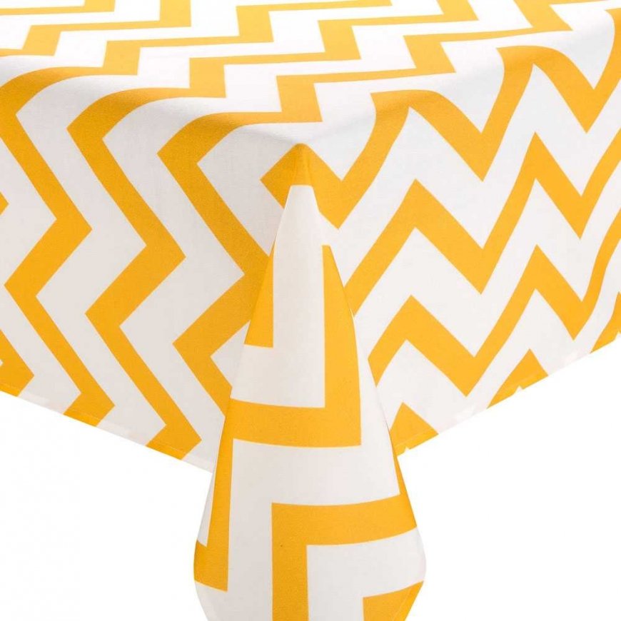 Obrus dekoracyany Yellow Stripes 160 x 280 cm AMBITION