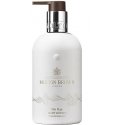 Molton Brown M.Brown Dark Leather Bath & Shower Gel 300 Molton Brown M.Brown Dark Leather Bath & Shower Gel 300