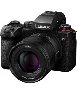 Panasonic Lumix DC-S5 II + 50mm
