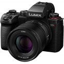 Panasonic Lumix DC-S5 II + 50mm