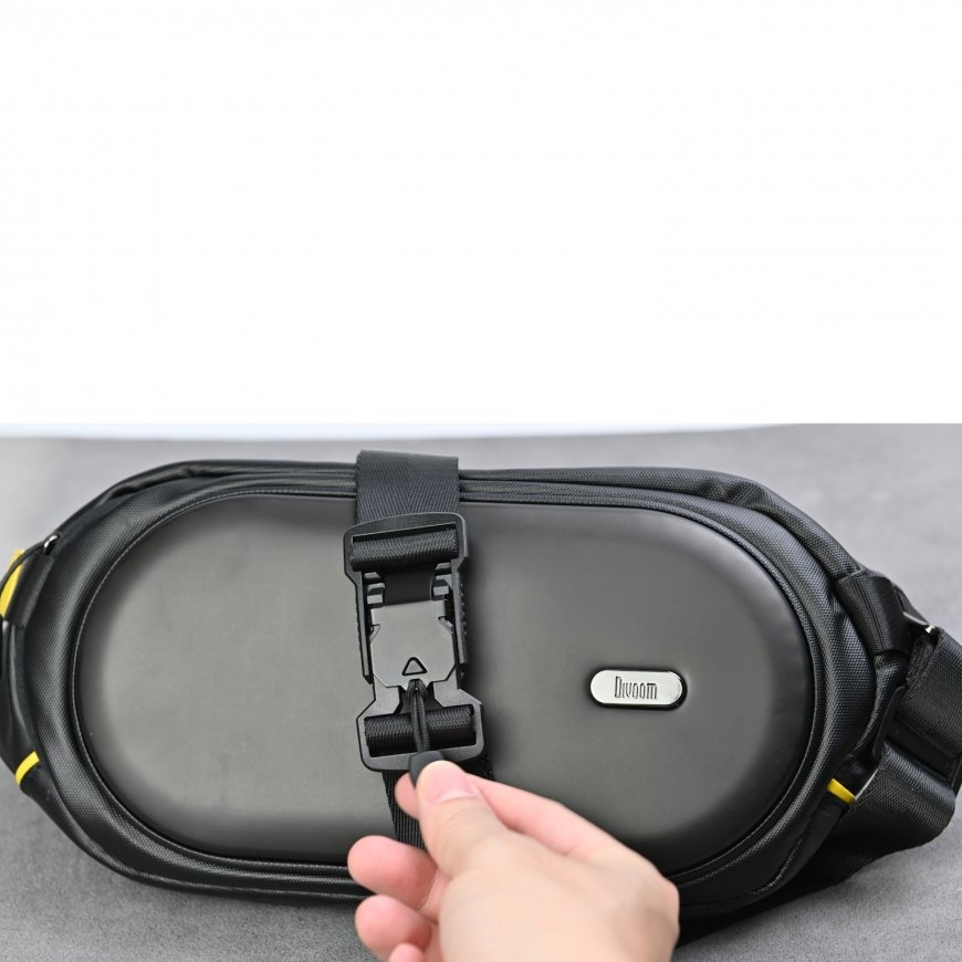 Divoom Pixoo Sling Bag C – Premium Ilmastikukindel koos LED Piks – 3
