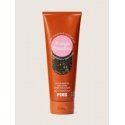 Victoria Secrets Love Spell Shimmer Kūno losjonas - 236 ml Victoria Secrets Love Spell Shimmer Kūno losjonas - 236 ml