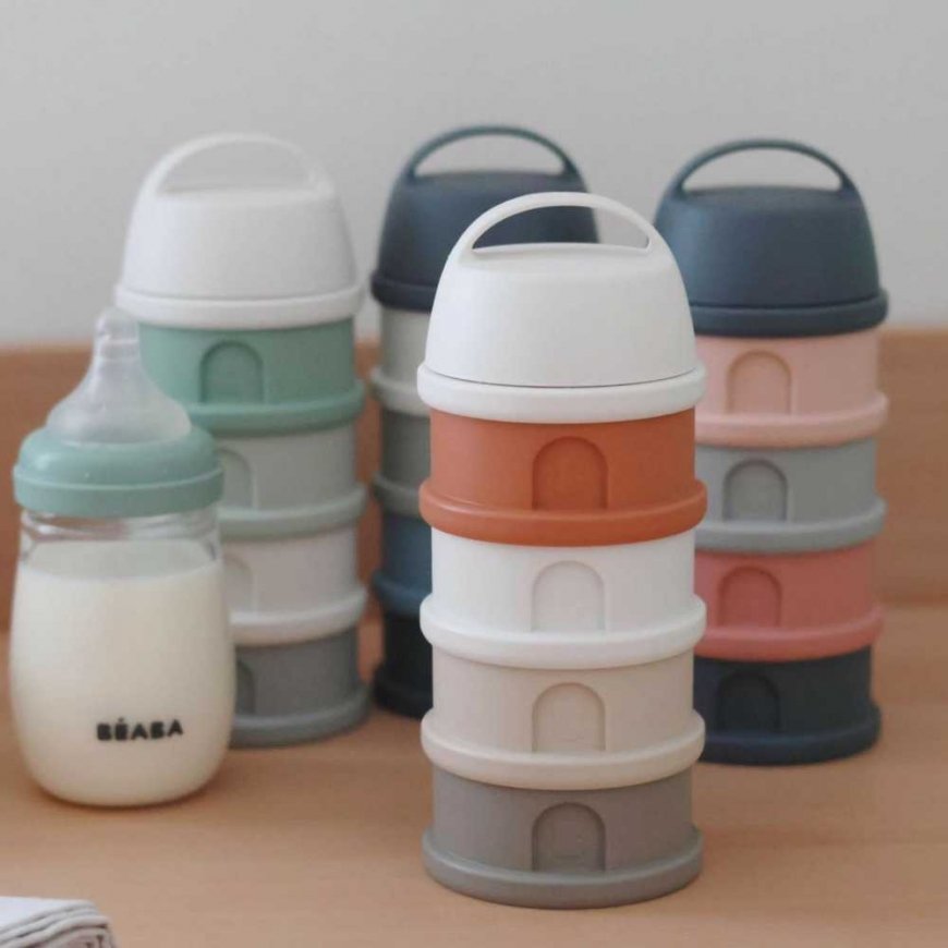 BEABA 4-COMPARTMENT MILK POWDER DISPENSER AND