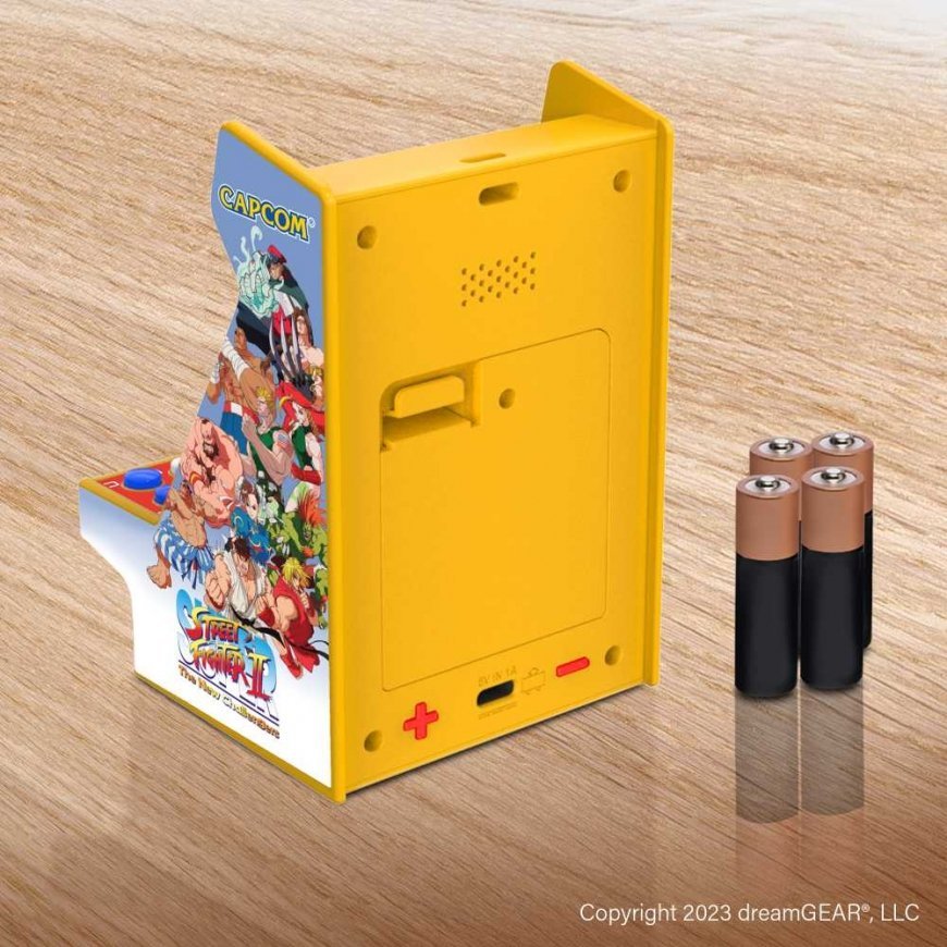 Dreamgear MY ARCADE Nano Player ,,Super Street Fighter II" nešiojama žaidimų konsolė – 4