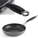 Aluminum pan with Teflon Platinum Professional non-stick coating. 20 cm - Hendi 621103