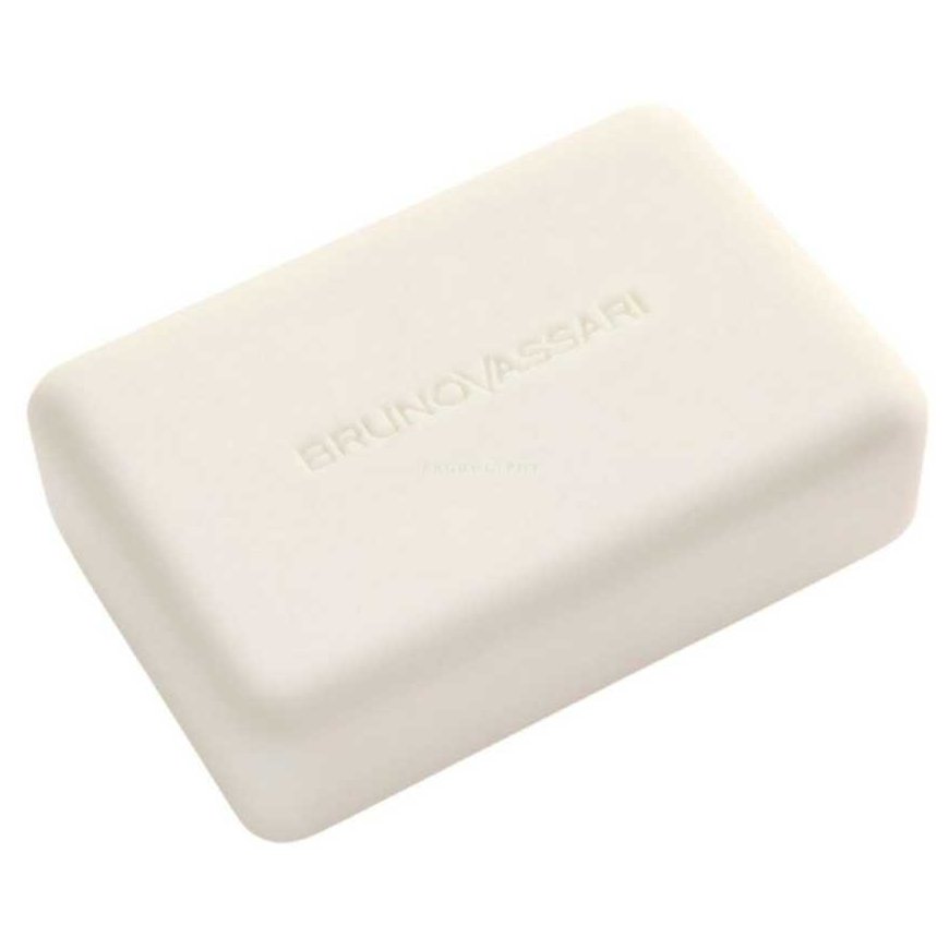 Bruno Vassari Bruno Vassari, foundations, natural plant extracts, moisturizing, soap, for face and hands, 100 g Unisex