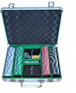 Pro Poker poker set in an aluminum case