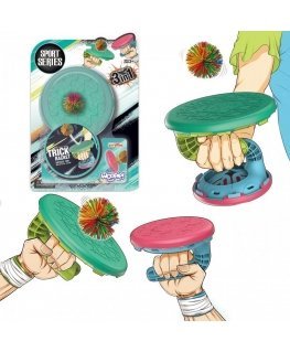 Aggressive outdoor game Kick the ball, Woopie