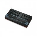 Behringer TD-3-MO-BK Syntezator analoogiline linii basowych