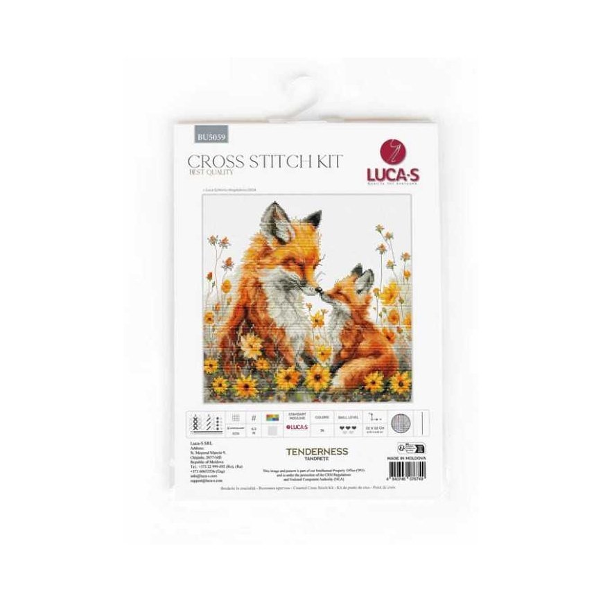 Luca S luca S Embroidery kit
