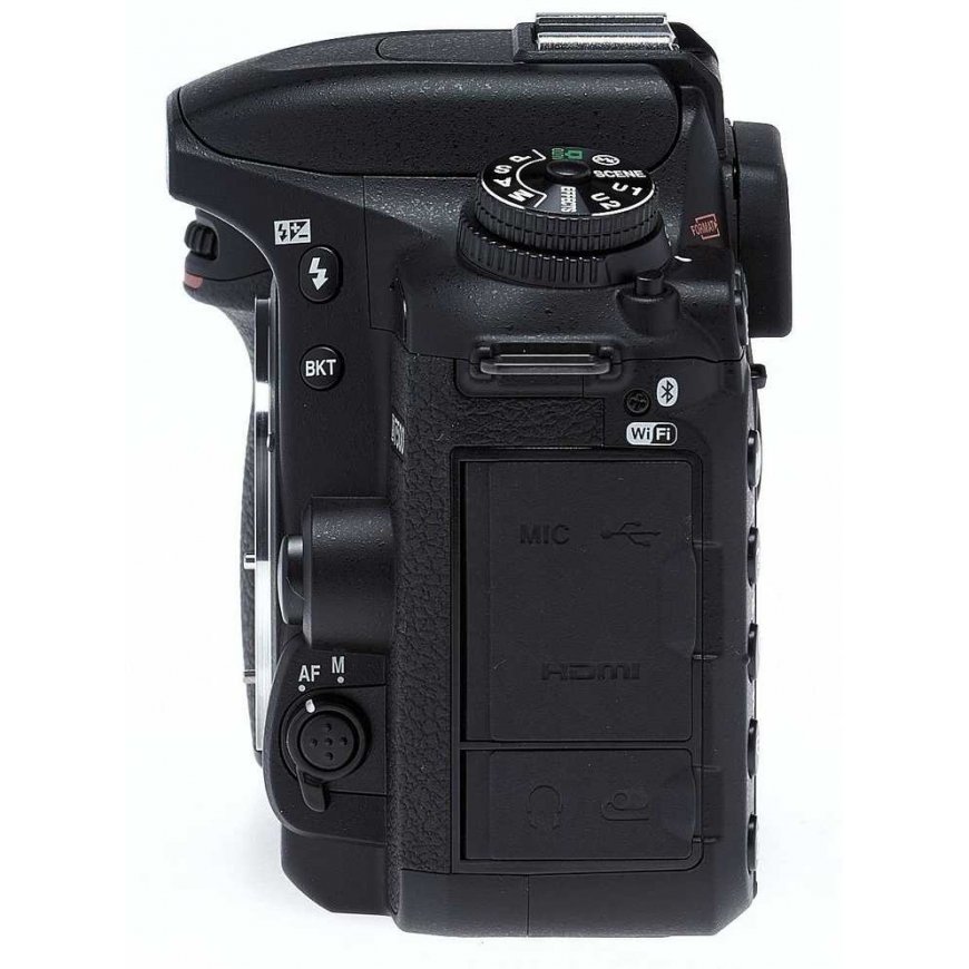 Nikon D7500 korpusas – 4