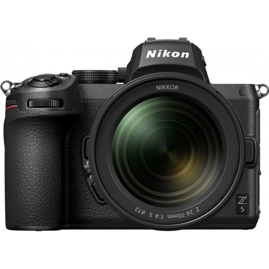 Nikon Z5 + NIKKOR Z 24-70mm