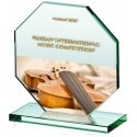Detail Glass trophy with colorful LuxorJet print, engraved and filled with paint Detail Glass trophy with colorful LuxorJet print, engraved and filled with paint