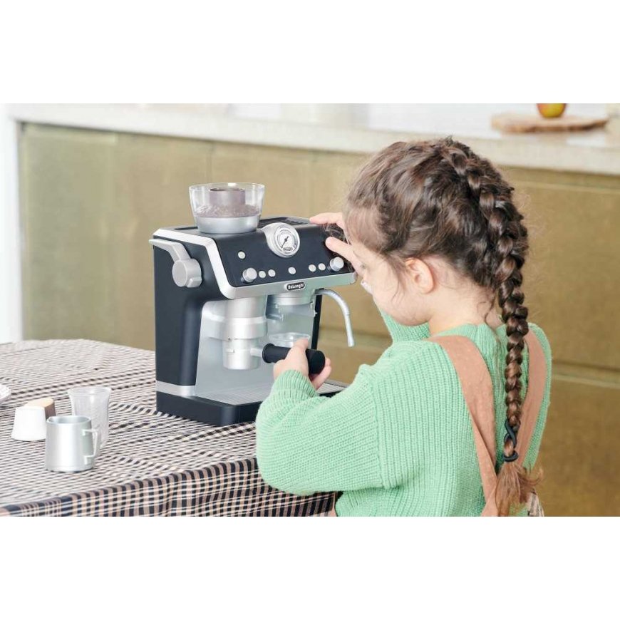 Almarina Kavos aparatas DeLonghi dla małego baristy ze spieniaczem do mleka Casdon – 2