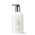 Molton Brown M.Brown Orange & Bergamot Hand Lotion, 300 ml Molton Brown M.Brown Orange & Bergamot Hand Lotion, 300 ml