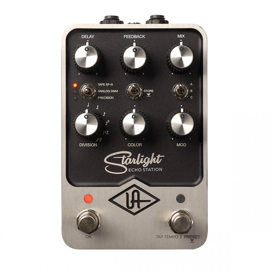 Universal Audio UAFX Starlight Echo Station - guitar effect