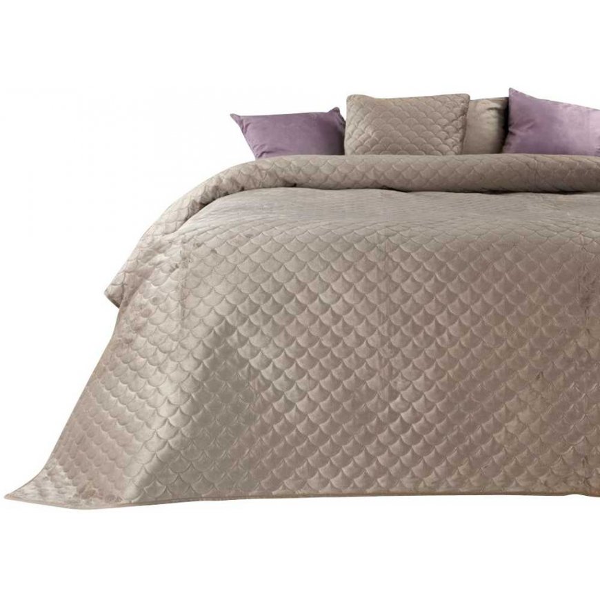 Eurofirany ARIEL Minkšto aksomo lovatiesė dygsniuota karšto spaudimo būdu (hot press) su žuvies žvynų motyvu, 220X240 cm, spalva – 5