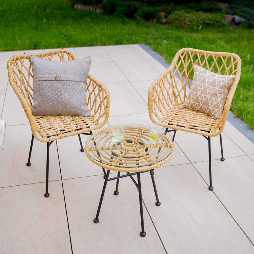 Staliukas sodo Desire smėlio spalva PATIO