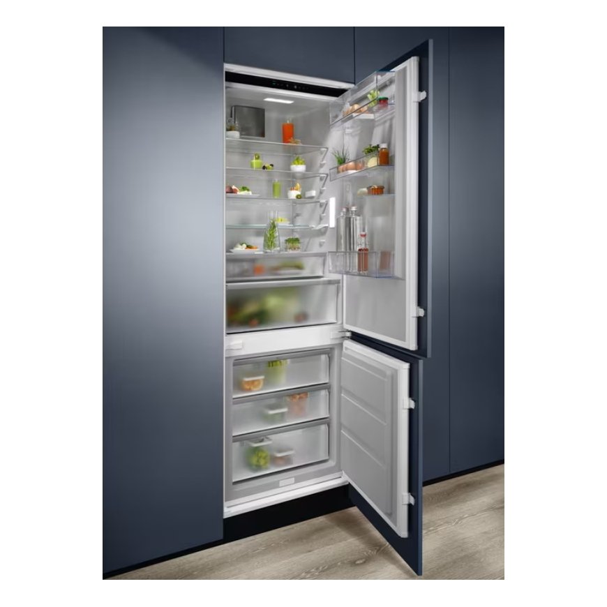 Electrolux ENP7TD75S Iebūvēts 376 L D