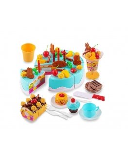 Ikonk Toy birthday cake with candles